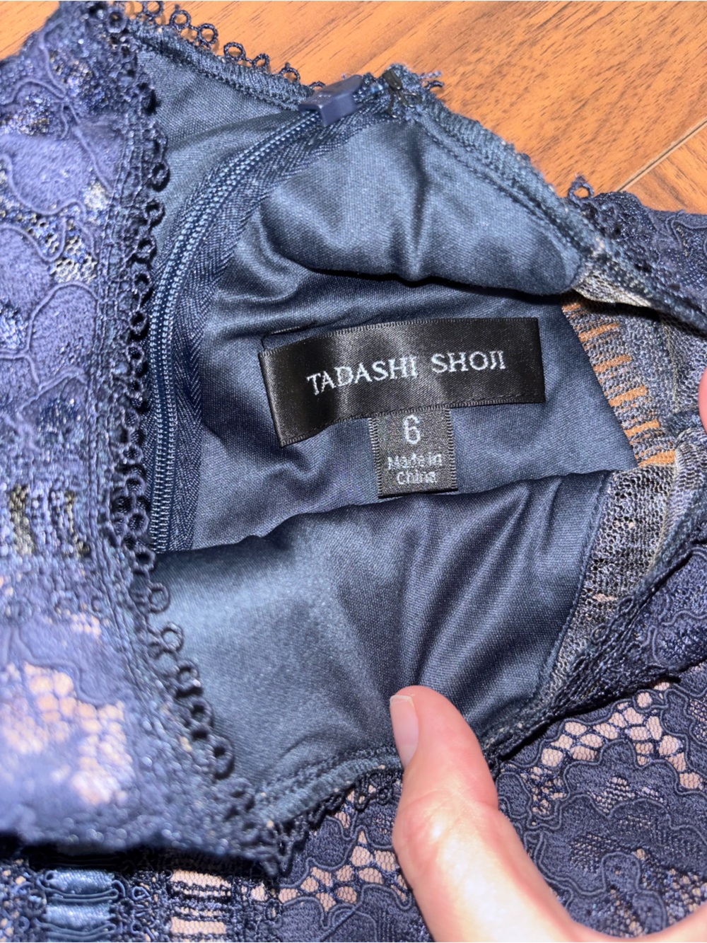 Tadashi Shoji Catrine Navy Blue Lace Bodice Crepe Gown, Size 6 - Picture 9 of 15